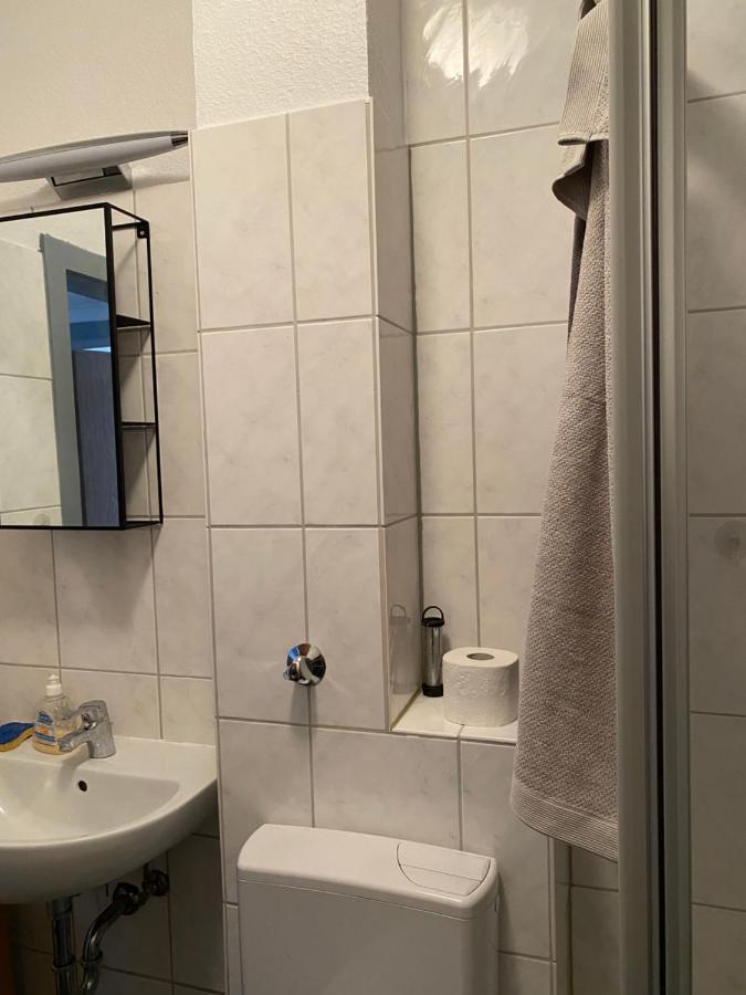 Moderne Wohnung Bei Duisburg Hbf. Buitenkant foto